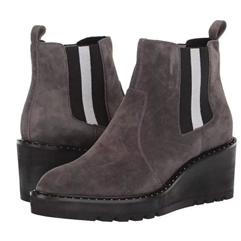 Cecelia New York Preppy Boots 7 1/2 Chelsea Academia Whimsigoth Capsule Chic